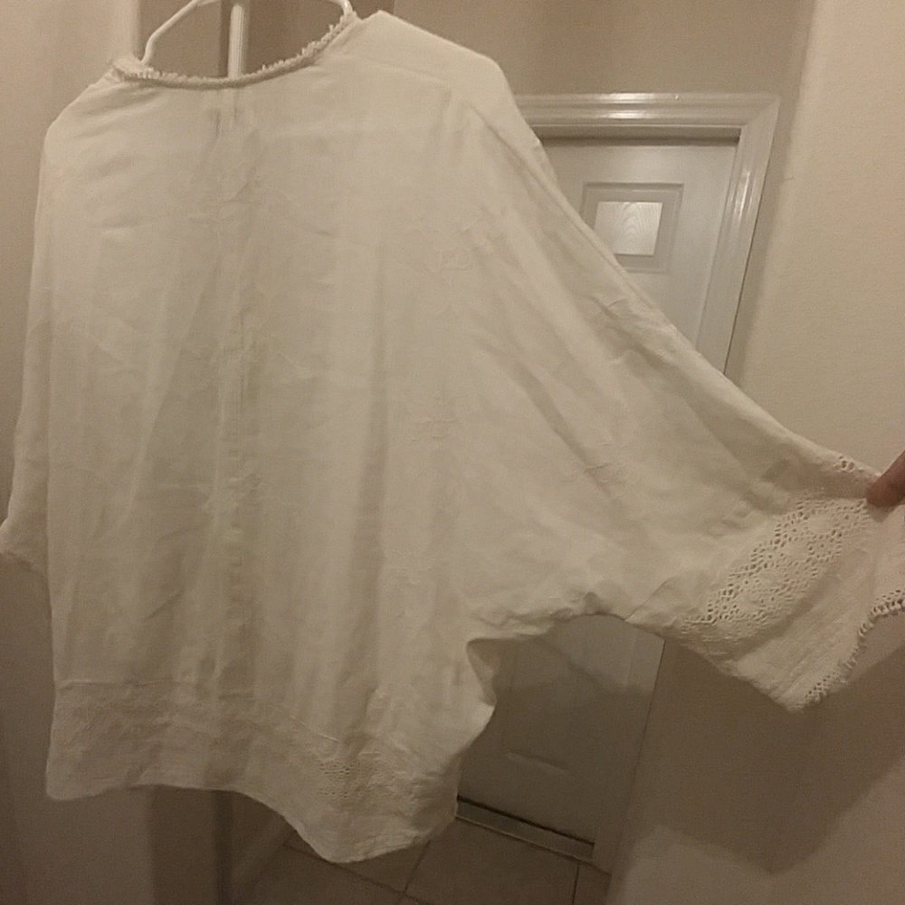 ❄SALE❄American Eagle Outfitters eyelet kimono - Picture 6 of 7